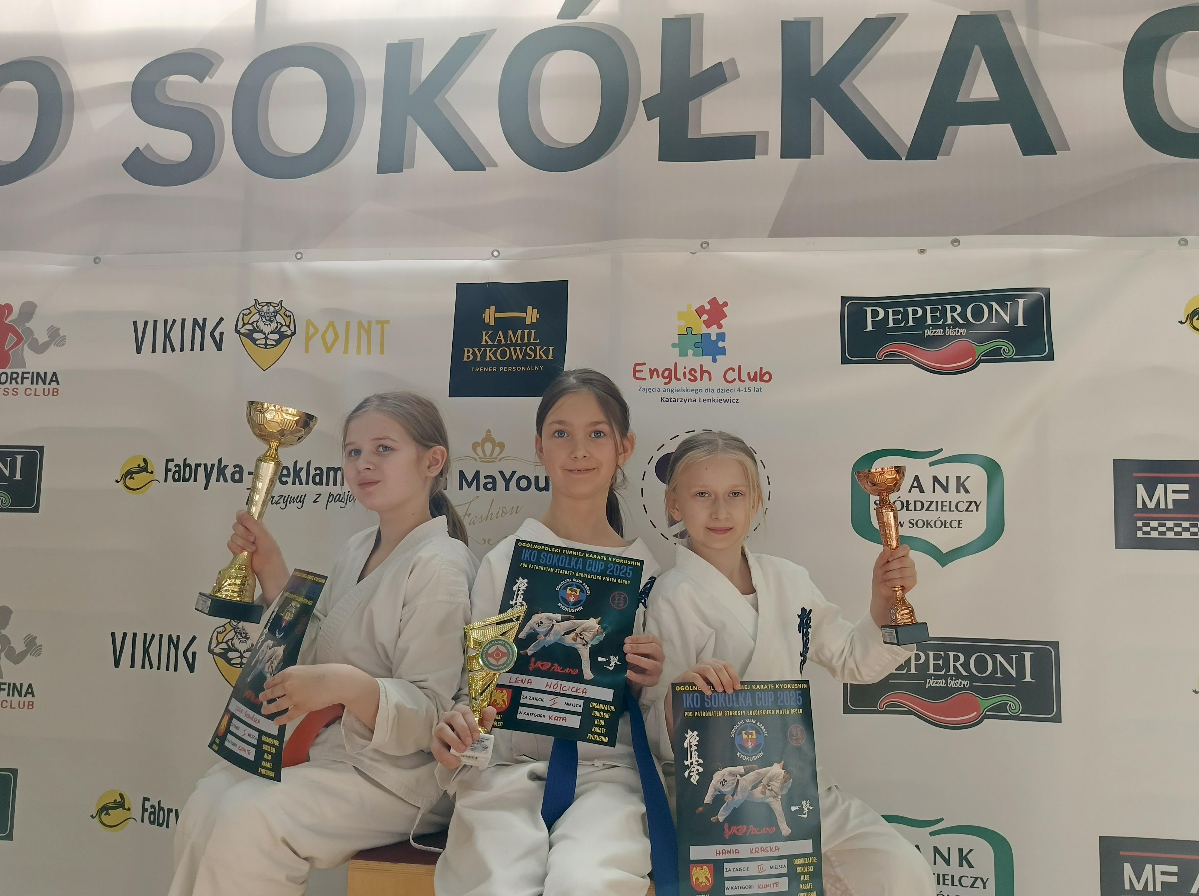 Zawodniczki BKKKK na podium