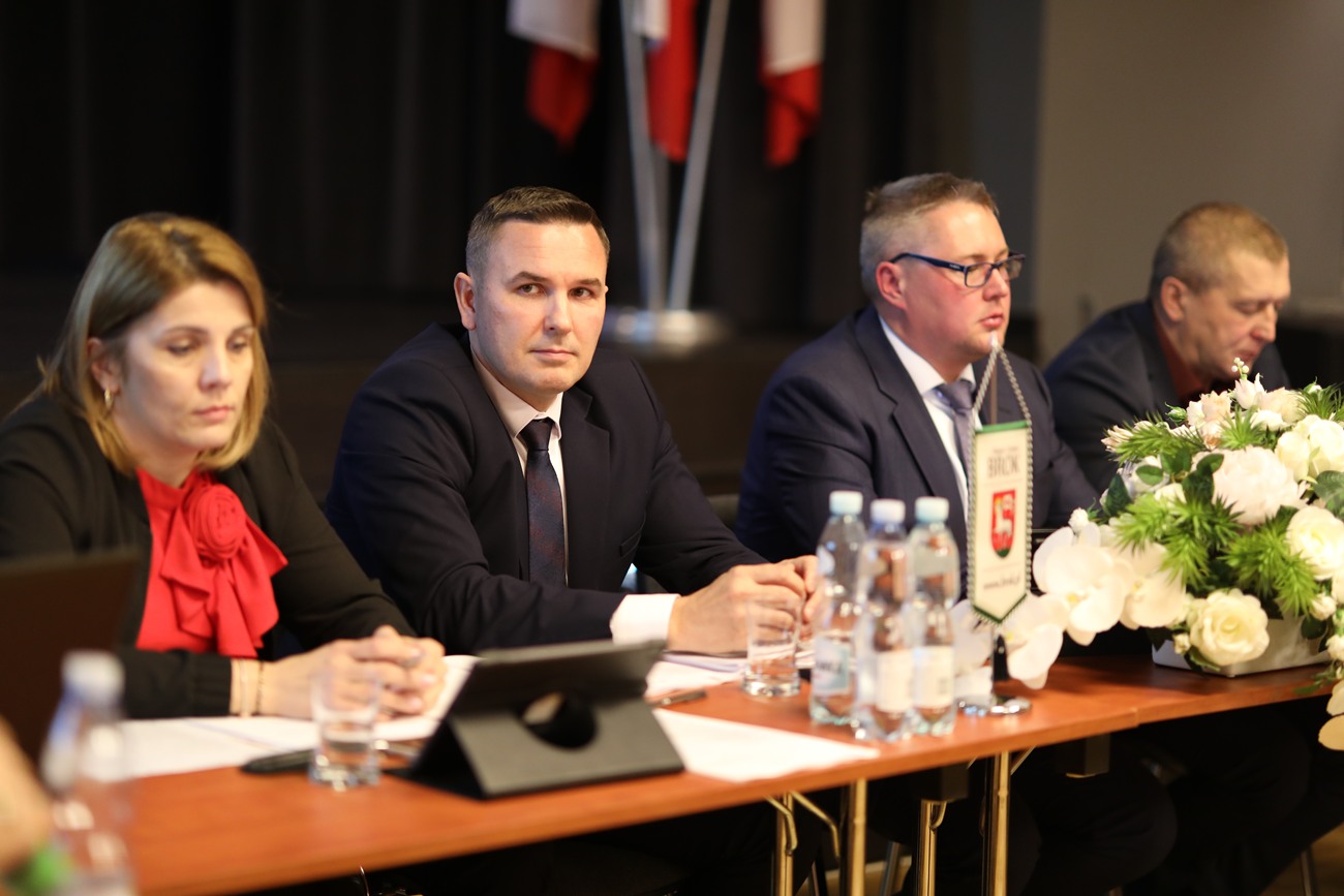 XII Sesja Rady Gminy w Broku