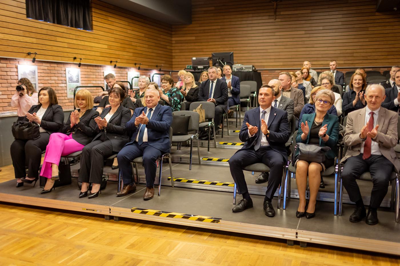 dofinansowania ze środk&oacute;w Wojew&oacute;dztwa Mazowieckiego
